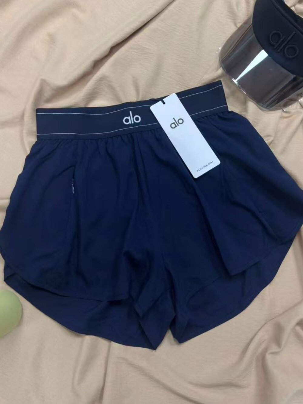 Brand new Alo Yoga🎣Match Point Short Navy Blue Versatile Athleisure🛶